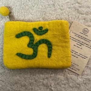 Nota Bene Gifts "OM Symbol" Hand-crafted Natural Wool Essentials Coin Purse